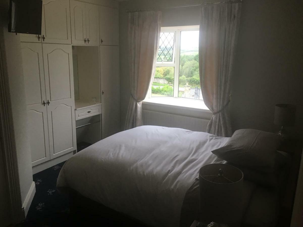Dalton House Hotell Abbeyfeale Eksteriør bilde